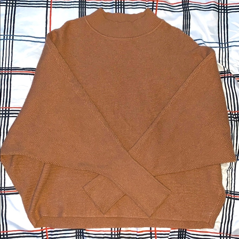 Long sleeve,brown-tan,poncho